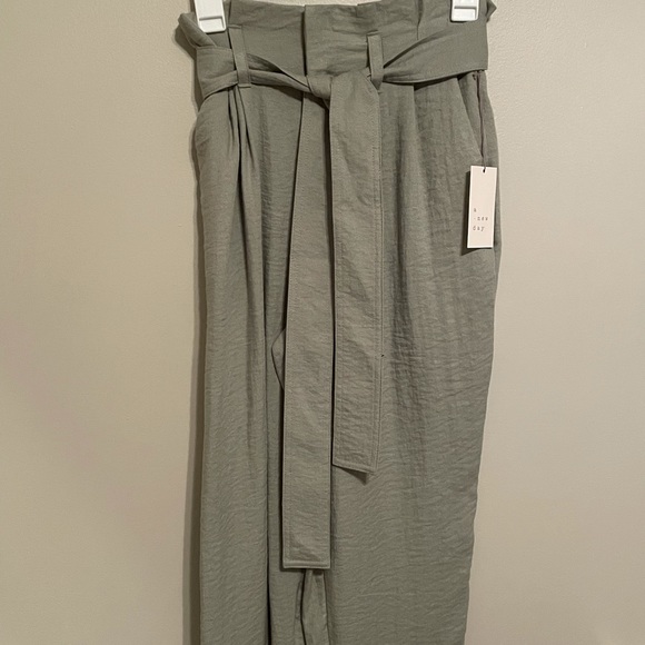 Women's High-Rise Paperbag Ankle Pants - A New Day - Picture 2 of 7